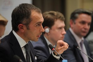 Россия будет шантажировать Украину, пока она слаба, - депутаты