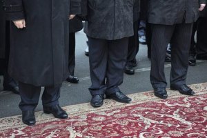 В Раде постелят белорусские ковры за 200 тысяч