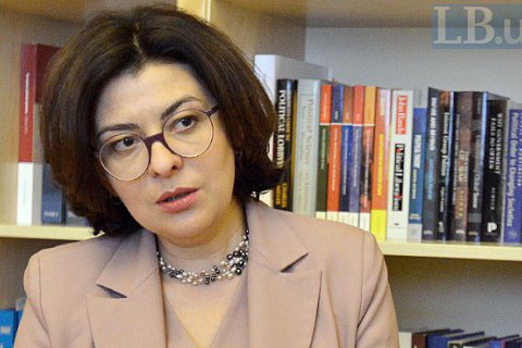 В АП, наверное, есть отдел, который занимается рейтингом "Самопомощи" и Садового, - Сыроид