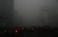 В Пекине объявлен наивысший уровень экологической опасности