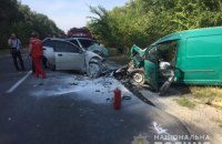 У Київській області три людини загинули в лобовій ДТП, одна машина загорілася