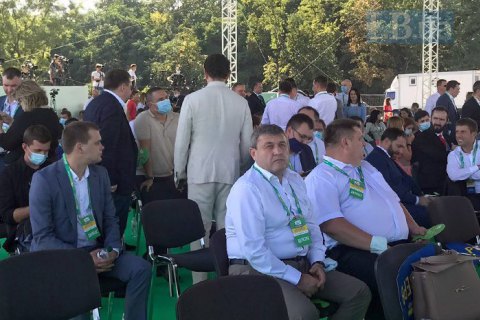 "Слуга народа" на следующие выборы может пойти по меньшей мере двумя силами