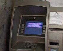 Импортеры контрабандой ввезли в Днепропетровск банкоматы на 15 млн грн