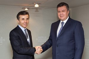 Янукович провел встречу с премьер-министром Грузии