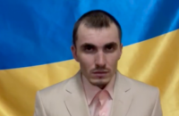 СБУ оприлюднила відео допиту російського окупанта у весільному костюмі