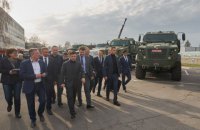 Зеленский через главу КрАЗа попросил бизнесмена Жеваго "выйти на связь"