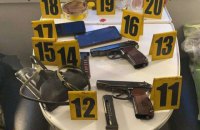 В поезде "Константиновка - Киев" пассажиры устроили стрельбу
