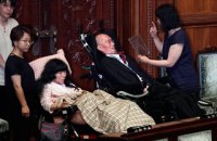 У парламент Японії обралося двоє депутатів з тяжкою інвалідністю