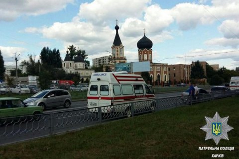 В Харькове пьяный закрыл в квартире прибывших на вызов сотрудников "скорой"