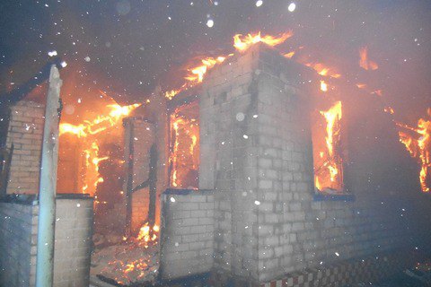 В пожарах на Рождество погибли четыре человека