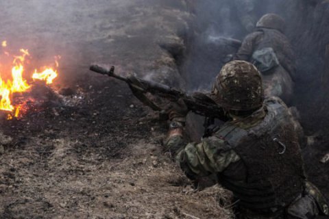 На Донбассе подорвался украинский военный