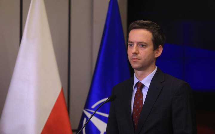 Переговори Польщі з Німеччиною про "круговий обмін" танками призупинені 