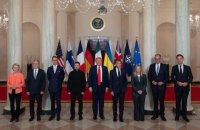 Переговори Трампа, Зеленського і лідерів Європи: обговорили гарантії безпеки і тристоронню зустріч (оновлено)