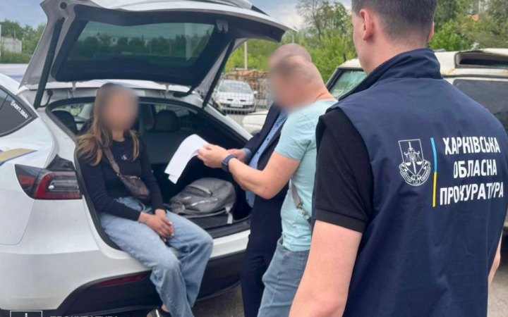 У Харкові затримали автоблогерку, яку підозрюють у контрабанді авто начебто  для ЗСУ