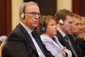 ЕС будет следить за принятием нового закона о выборах в Украине