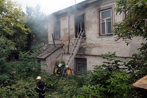 В Луганске взорвался многоквартирный дом: двое жителей в реанимации