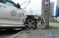 В Киеве иномарка протаранила рейсовый автобус