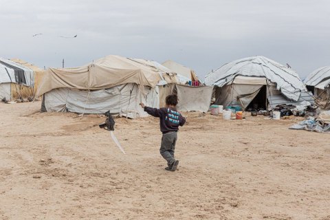 В сирийских лагерях остается около 40 украинских женщин и детей, - HRW