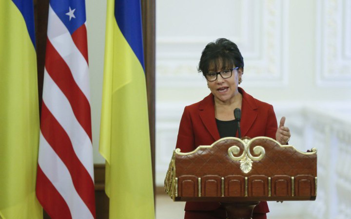 Рішення країн конфіскувати заморожені російські активи має бути колективним, - спецпредставниця США Пріцкер