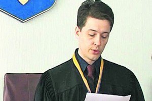 Новый судья Юлии Тимошенко наказывал за разбои и грабежи