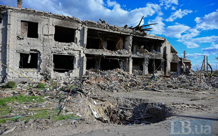 Окупанти продовжують обстріли цивільної інфраструктури, на Донбасі тривають бої, - зведення ОВА