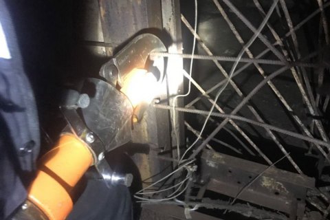 В Кривом Роге погибли двое мужчин при спуске в заброшенную шахту