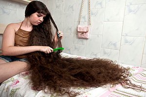 12-летняя бразильянка впервые отправится к парикмахеру