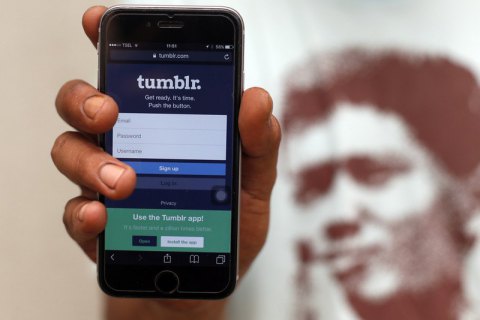 ​Соцсеть Tumblr, которую Yahoo купил за $1,1 млрд, продают владельцу WordPress за несколько миллионов