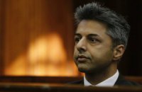 В ЮАР судят миллионера, подозреваемого в убийстве жены