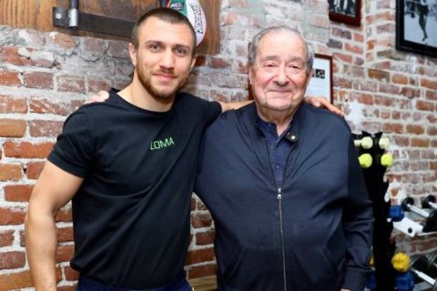 У Ломаченко есть грин-карта и дом в США - промоутер