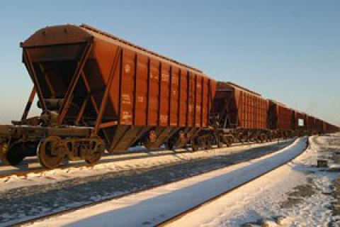 В Кировоградской области от удара током на крыше поезда погиб 12-летний школьник  