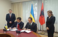 Украина и Албания договорились об отмене виз