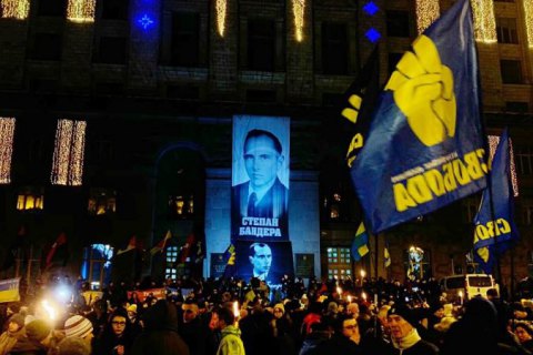 Посольства Польши и Израиля осудили Львовский облсовет и КГГА за мероприятия в честь Бандеры и Мельника 