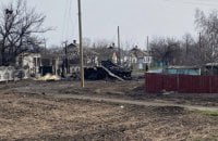 В селе Херсонской области оккупанты обстреляли подростков, которые шли в магазин за хлебом, 15-летний мальчик скончался от ран
