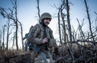 Без демобілізації, з обмеженнями для ухилянтів і мотивацією для контрактників — аналіз фінальної редакції