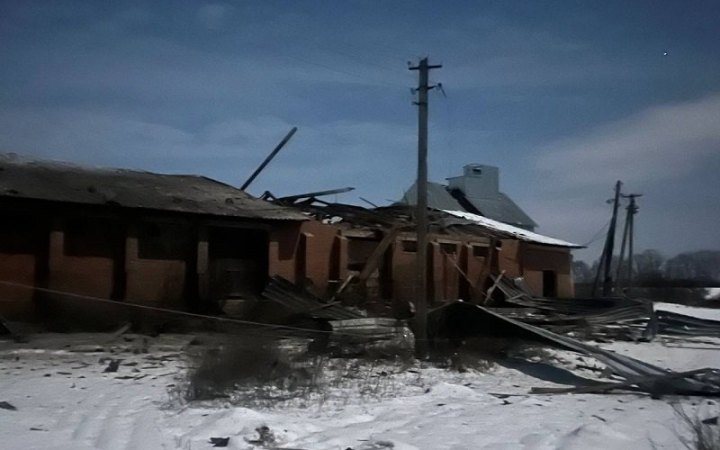 Російські безпілотники влучили в агропідприємство на Харківщині, загинули 15 корів
