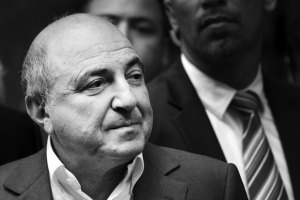 В Швейцарии наложили арест на банковские счета Березовского