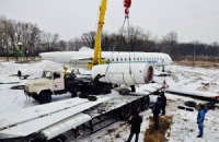 Сегодня ночью по Киеву провезут самолет, на котором летали президенты (Обновлено)