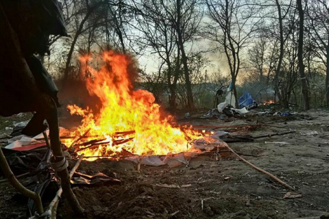 Аваков назвав "середньовічним варварством" напад на табір ромів на Лисій горі в Києві