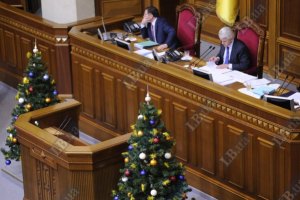 Литвин объявил перерыв в работе Рады до 16:00