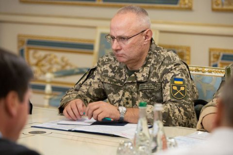 Хомчак: военный-контрактник должен получать не менее 20 тыс. гривен и надбавку