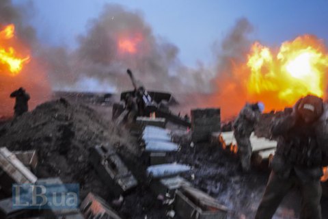 Один военный ранен на Донбассе в понедельник 