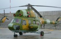 В Чугуеве аварийно сел военный Ми-2, члены экипажа не пострадали