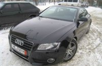 Розкішні авто як гуманітарна допомога