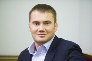 Янукович-младший открестился от захвата земли в Крыму