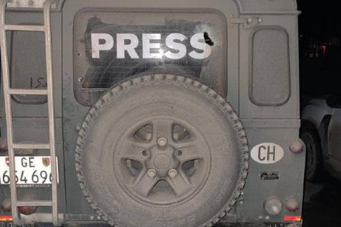 На Миколаївщині окупанти поранили та пограбували швейцарського журналіста