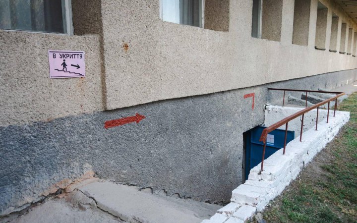 Запас їжі, води та засоби зв'язку – ЦСК дав поради на випадок нової масованої атаки росіян