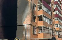 Російський дрон атакував житловий район Сум. Є постраждалі