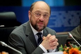 ПР: "наш искренний друг Мартин Шульц" будет более объективным к Украине 