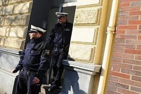 В Берлине возле рождественского рынка нашли сумки с патронами